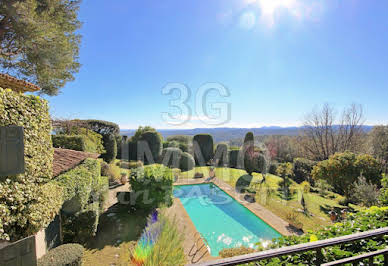 House with pool and terrace 6