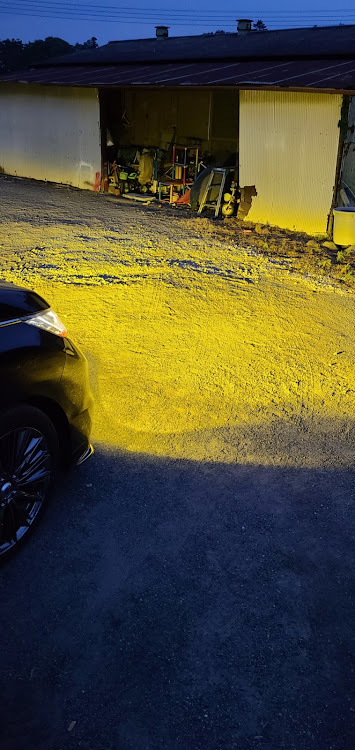 オデッセイのオデッセイ・質問・DIY・フォグランプ交換に関するカスタム事例の投稿画像2枚目