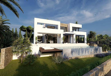 Villa with pool and terrace 4