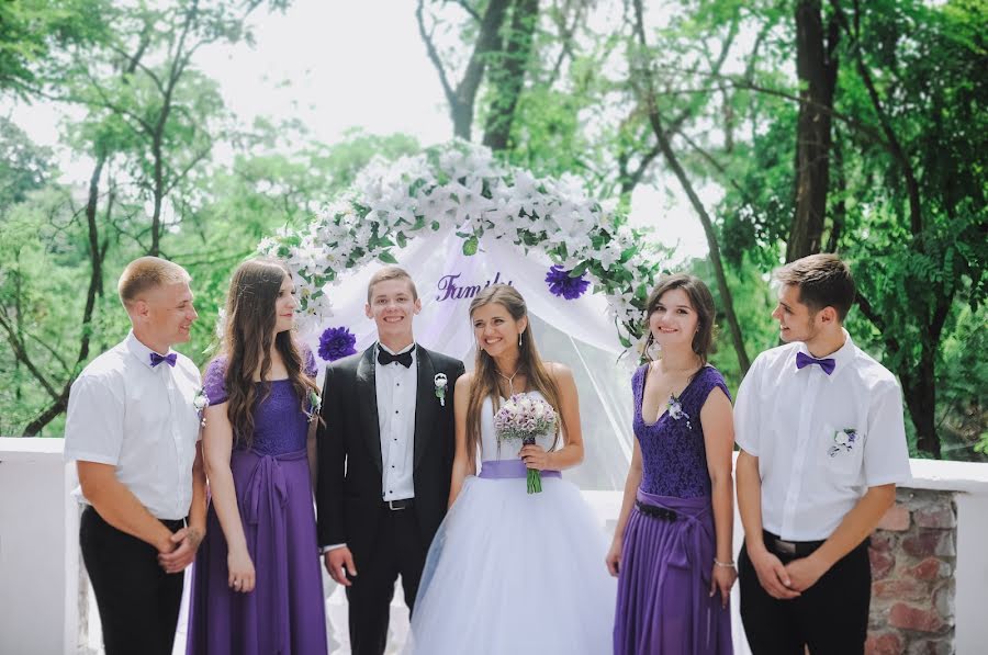 Fotógrafo de casamento Maksim Volkov (maksvolkov). Foto de 7 de janeiro 2017