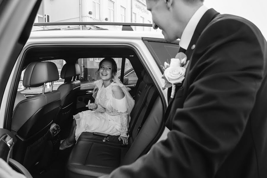 Wedding photographer Aleksandr Usov (alexanderusov). Photo of 14 August 2020