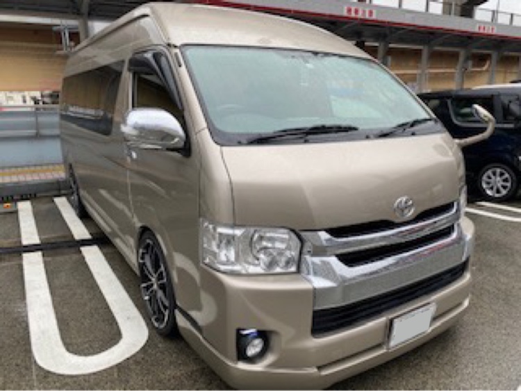 ハイエースバンの睡眠不足(；´∀｀)・大阪オートメッセ2020・雨ドライブに関するカスタム事例の投稿画像1枚目