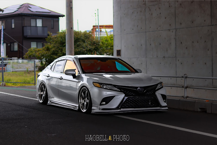 カムリのカムリ・イデアル車高調・SSR wheels・カメ活・プチイジリに関するカスタム事例の投稿画像1枚目