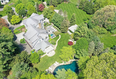 House with pool and garden 3