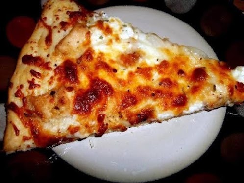 Garlic White Pizza W/ Chicken and Ricotta