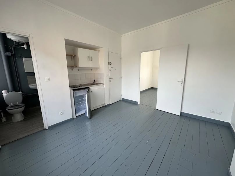 Location  appartement 2 pièces 28.8 m² à Saint-Quentin (02100), 460 €