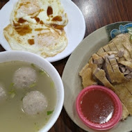 廟口鴨香飯(中山店)