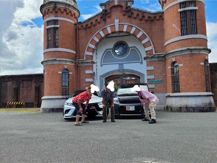 カムリの車好きは皆兄弟😍・アーッスすんごいこれ🤣・オフ会・クラウンアスリート・NOAHに関するカスタム事例の投稿画像11枚目