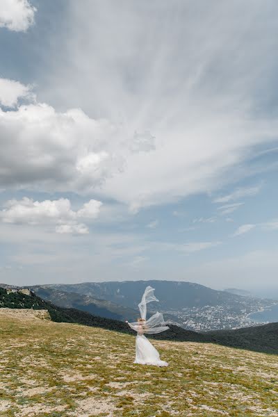 Wedding photographer Anastasiya Mozerova (mozerova). Photo of 4 March 2022