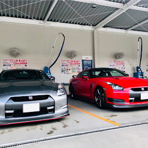 NISSAN GT-R R35