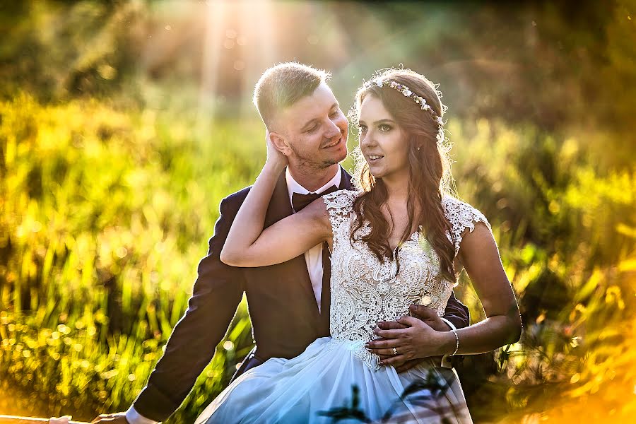 Wedding photographer Tomasz Cygnarowicz (tomaszcygnarowi). Photo of 21 January 2020