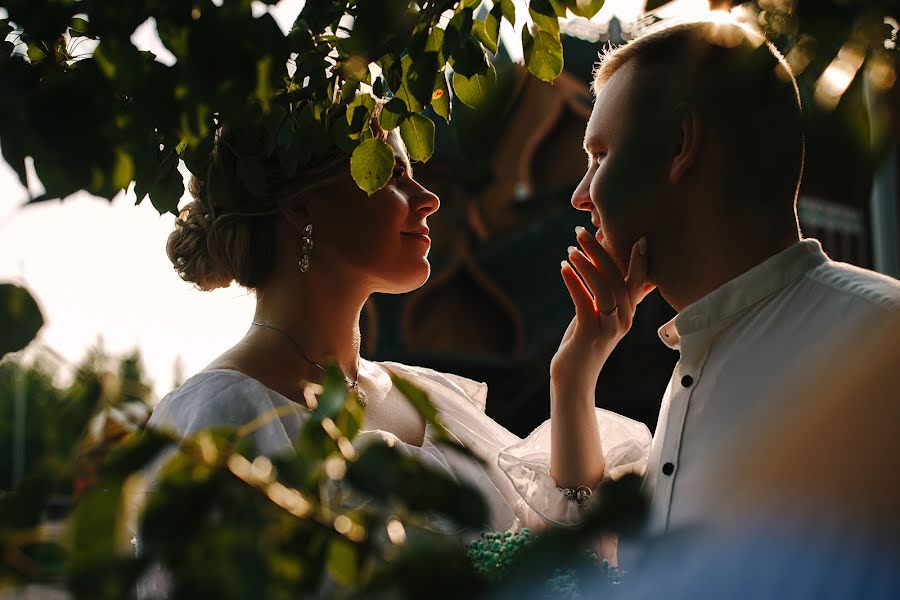 Fotografo di matrimoni Irina Semenova (lampamira). Foto del 1 agosto 2021