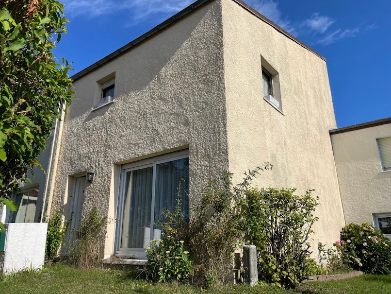 Vente maison 5 pièces 107 m² à Nozay (91620), 270 000 €