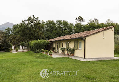 Villa avec piscine et jardin 3