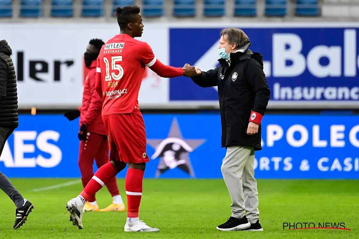 Vercauteren was niet tevreden over de arbitrage tegen Rangers de dag na de wedstrijd: "De arbitrage die volgens mij niet consequent was!"