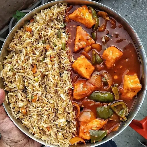 Chilli Paneer With Chilly Garlic Rice