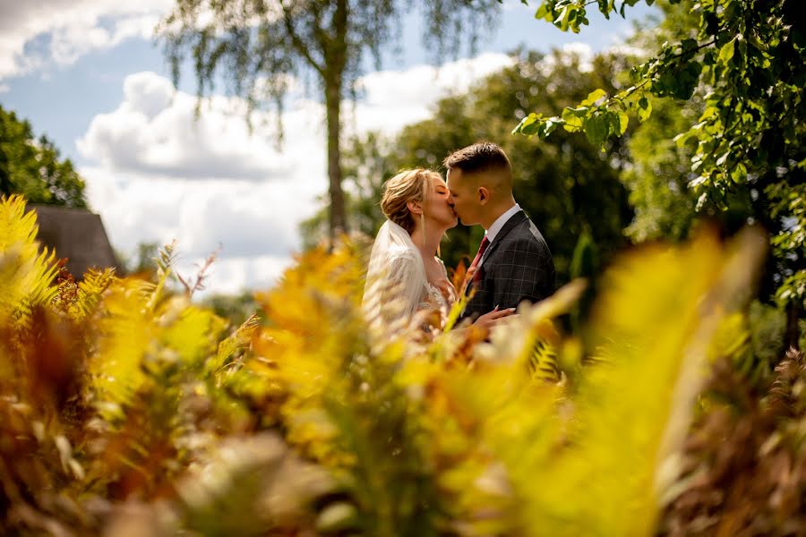 Wedding photographer Yuriy Matveev (matveevphoto). Photo of 1 June 2022