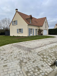 maison à Gesnes-le-Gandelin (72)