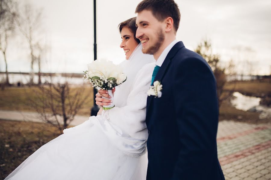 Fotógrafo de casamento Maksim Efimov (maksimefimov). Foto de 21 de agosto 2017