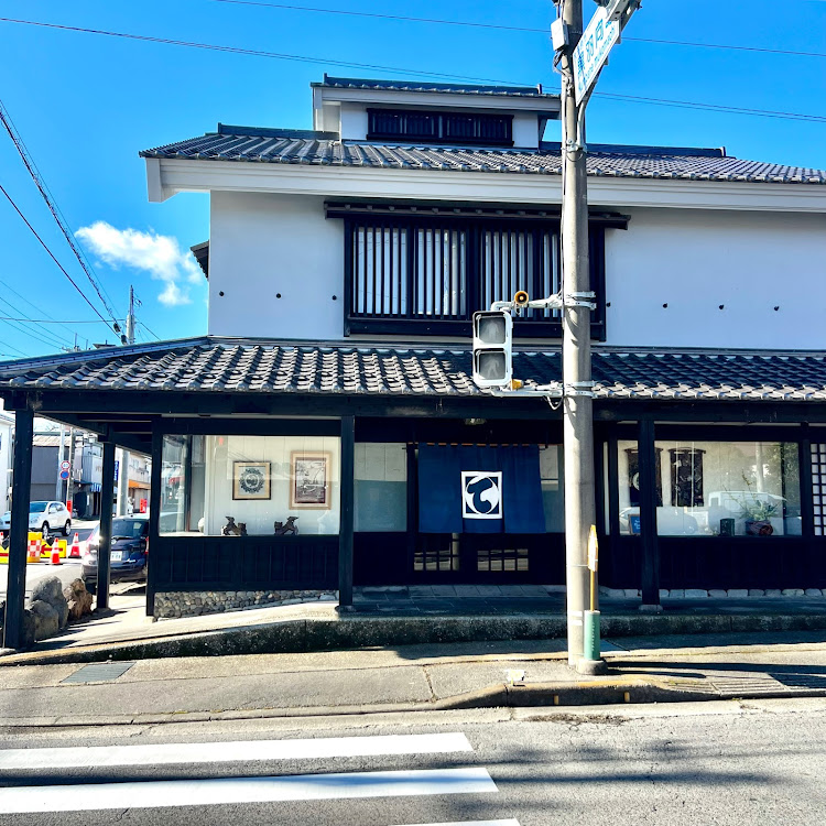 S1 スポーツバックのアウディS1スポーツバック・初詣⛩・紺屋に関するカスタム事例の投稿画像2枚目