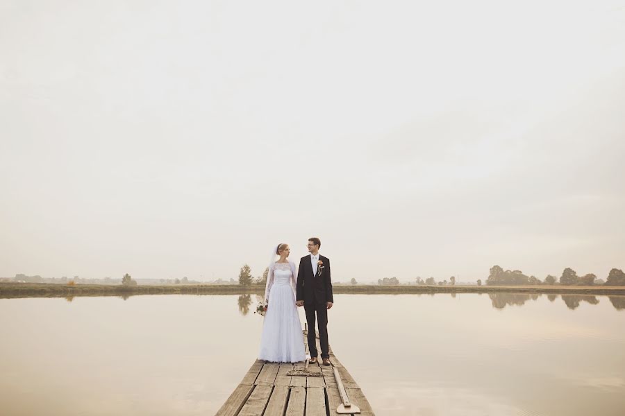 Fotógrafo de casamento Katarzyna Brońska-Popiel (katarzynaijak). Foto de 3 de setembro 2015