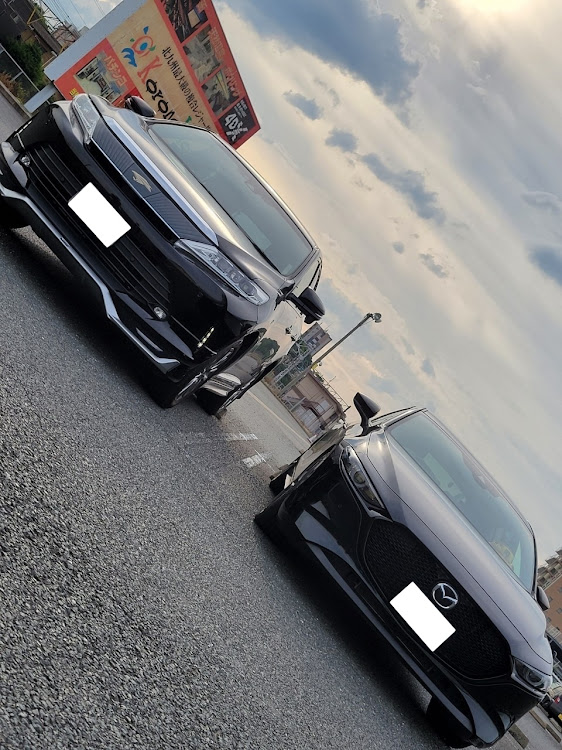MAZDA3の60ハリアー・60ハリアー後期・ヤリスクロス・コラボありがとうございました・車が好きな人と繋がりたいに関するカスタム事例の投稿画像6枚目