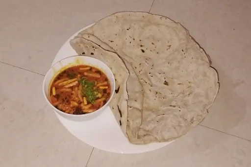 Sev Bhaji With 2 Bhakri