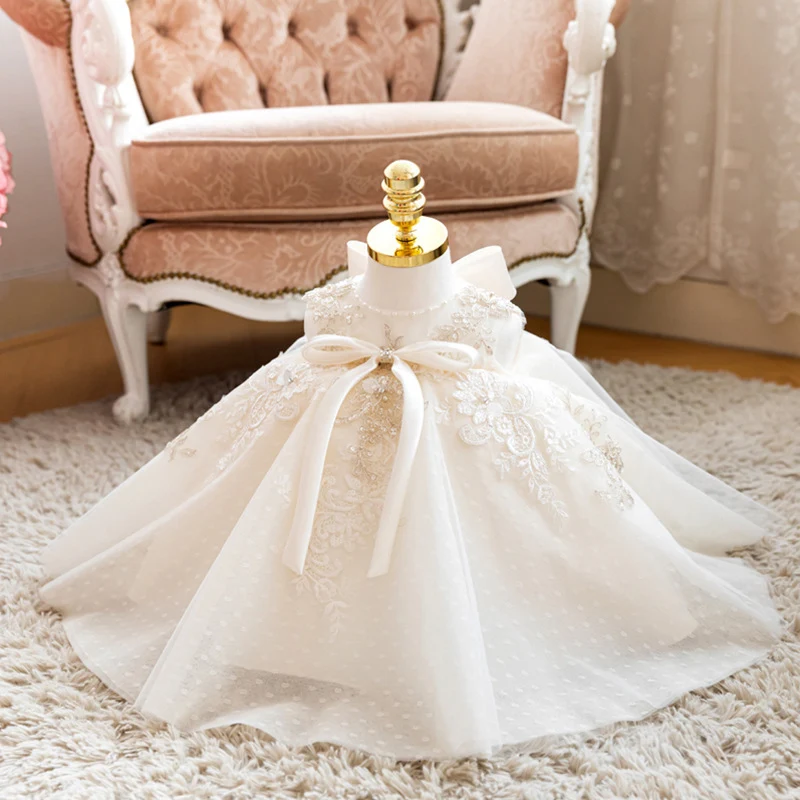 Vestido Princesa para Desfile de Aniversário de Bebê Anual, Elegante e Festivo, Ideal para Celebrações Memoráveis.