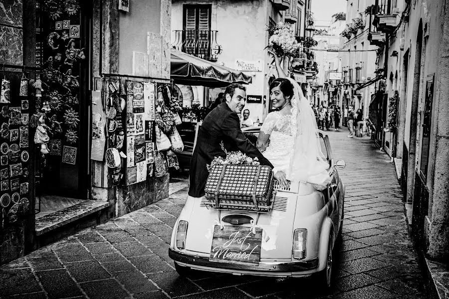 Nhiếp ảnh gia ảnh cưới Carmelo Ucchino (carmeloucchino). Ảnh của 5 tháng 2 2022