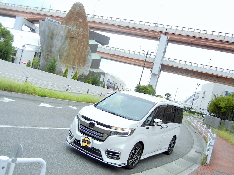 ステップワゴンスパーダの神戸・ポートタワー・レトロ建築・カメ活・三ノ宮に関するカスタム事例の投稿画像7枚目