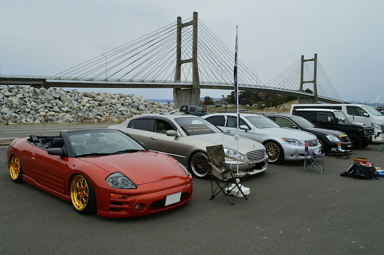 ジムニーのローガン・ローガン東北、関東合同MT・松川浦大橋・まるちゃんとの戯れる・ウーファーの威力を実証に関するカスタム事例の投稿画像3枚目