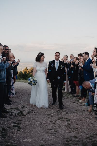 結婚式の写真家Rebeka Pintér (rebekapntrphoto)。2021 10月10日の写真