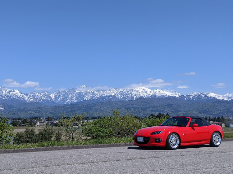 ロードスターのオープンカーのある生活・富山に関するカスタム事例の投稿画像1枚目