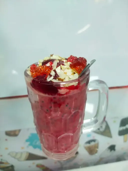 Kesar Kulfi Falooda With Ice Cream