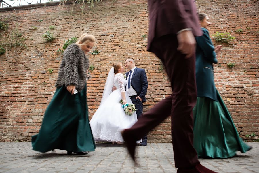 Wedding photographer Yaroslav Orinyak (yarikorynyak). Photo of 18 November 2019