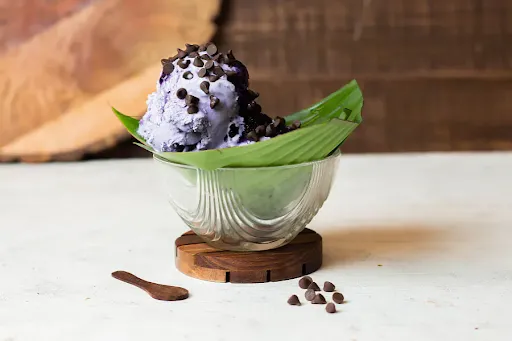 Black Currant Ice-Cream