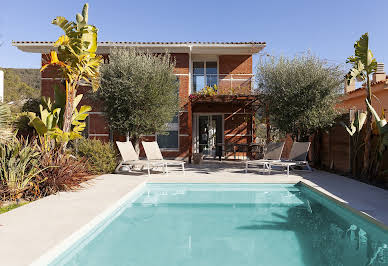 House with garden and terrace 3