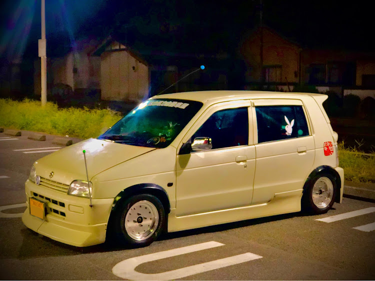 アルトの819の日・旧車仕様・走行動画・強力馬力自動車屋・フルスモ？に関するカスタム事例の投稿画像1枚目