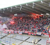 Enkele Antwerp-fans lieten zich van hun slechtste kant zien en gooiden vuurpijlen... Richting Cercle-supporters