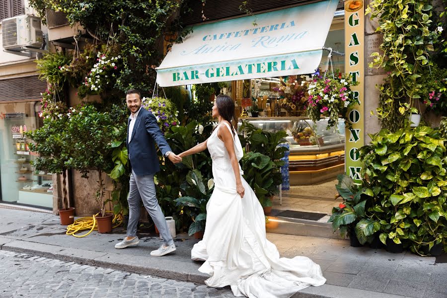 Fotógrafo de casamento Nadezhda Sobchuk (nadiasobchuk). Foto de 10 de março 2020