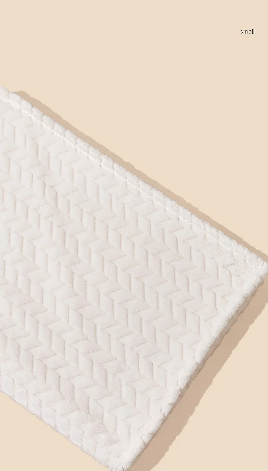Couverture de sieste en flanelle de blé pour bébé, grande taille, douce et chaude pour des siestes confortables et enveloppantes.