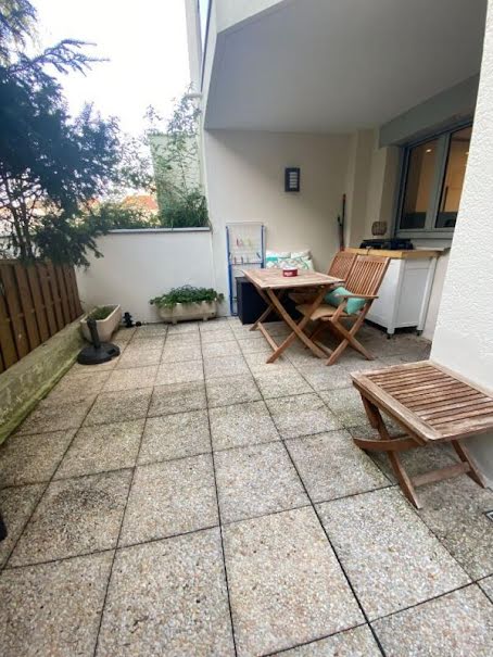 Location meublée appartement 3 pièces 64 m² à Montmorency (95160), 1 380 €