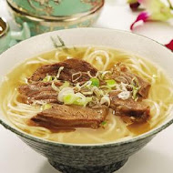 川味老張牛肉麵店(南昌店)