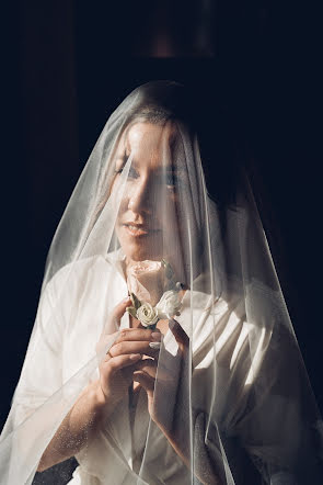 Wedding photographer Olga Sinoverska (synolya). Photo of 12 March 2020