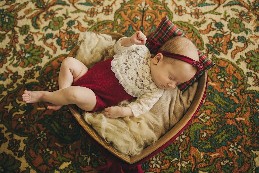 Fotografo di matrimoni Darya Larionova (darinal). Foto del 5 gennaio