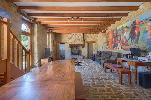 House with garden 4