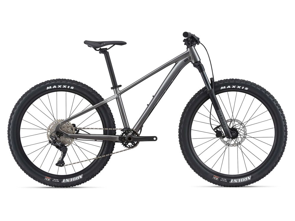 2021 giant stp clearance