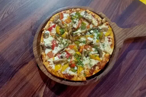 Tomato And Mushroom Pizza