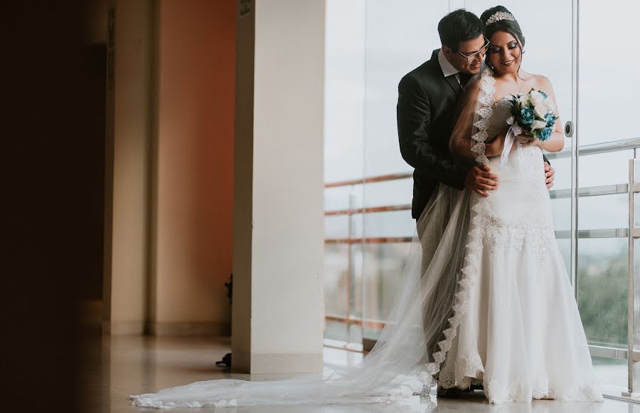 Bryllupsfotograf César Enrique Arevalo Sánchez (cesarenriquefoto). Foto fra november 12 2018