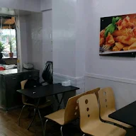 Liv Kitchen Cafeteria photo 2